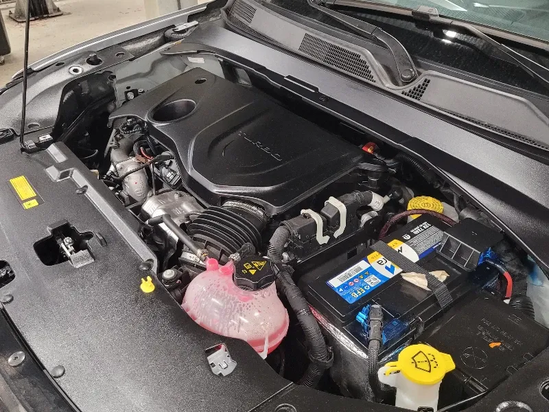 Revisão completa, motor T270 no padrão e excelência.